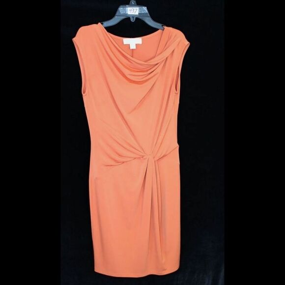 MICHAEL KORS ORANGE SLEEVELESS SIZE XS WOMENS DRESS COWL NECKLINE
ARMPIT TO ARM - Picture 1 of 7